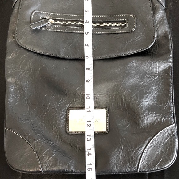 VALENTINO by Serendipity Valentino Crossbody - Picture 7 of 13